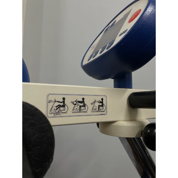 Motomed Viva 2 használata kerekesszékből – piktogram útmutató